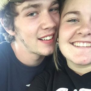 Meet your Posher, Ethan